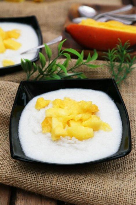 Arroz con leche de coco y mango