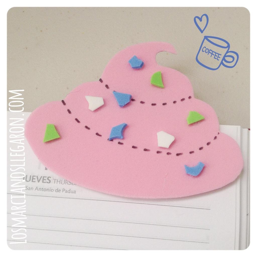 Marcalibros foami cupcake