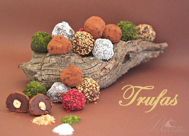 Trufas de chocolate negro con almendra