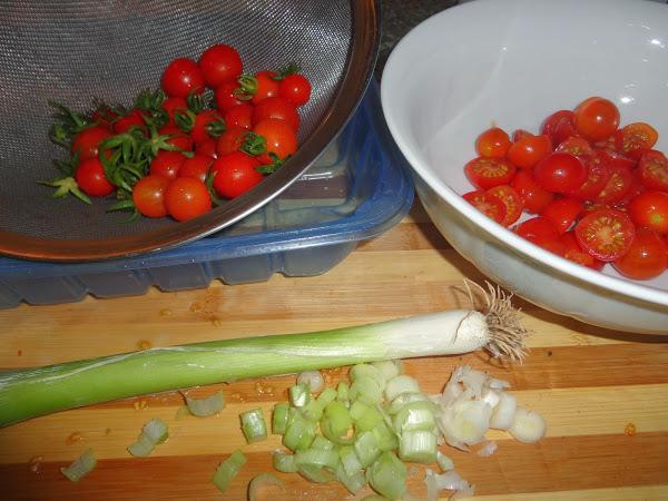 ENSALADA DE TOMATITOS CHERRYS
