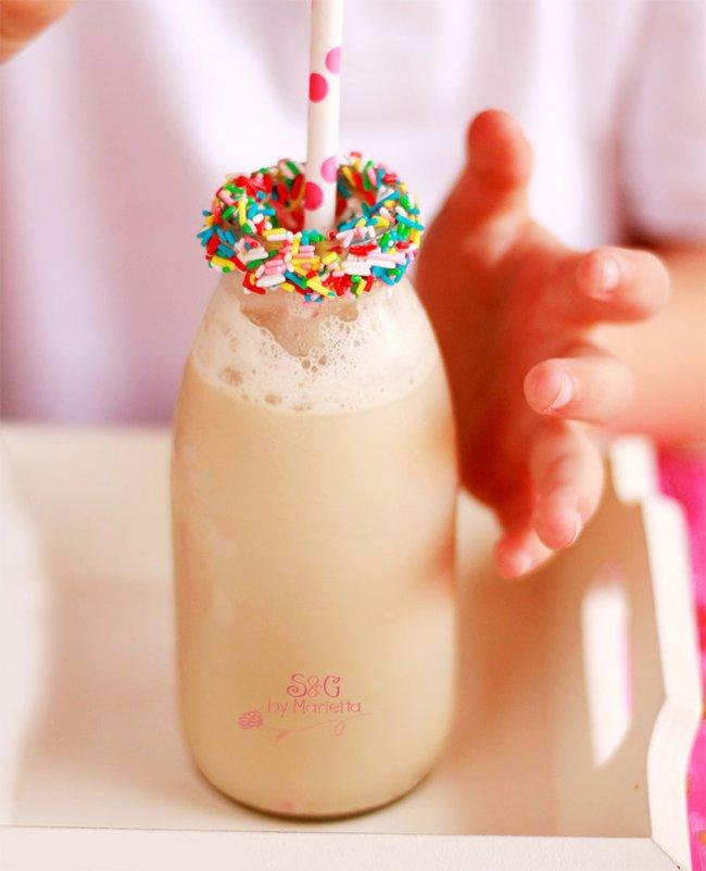 Horchata de Chufa, horchata de avellana, Chufa, Receta de Horchata, Sweets and Gifts by Marietta, Vasitos de cristal, pajitas bonitas, fotografía culinaria