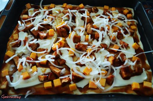 Pizza de pollo con salsa barbacoa