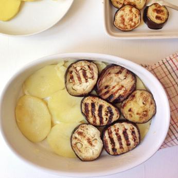 lacucharazul_musaka1