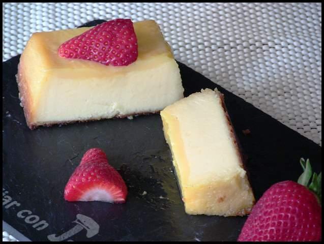 Flan de chocolate blanco 001 Bizcocho casero de dos colores