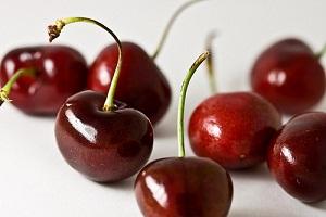 Mascarilla de cerezas para lucir un cutis suave y luminoso