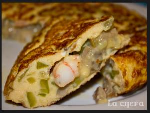 TORTILLA DE GAMBAS, CHAMPIÑONES Y CALABACÍN2