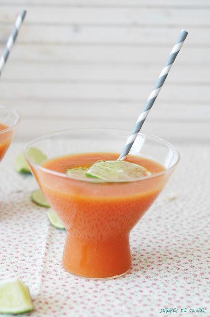 Zumo+de+papaya+y+mango+con+aroma+de+lima_saboresdecolores3