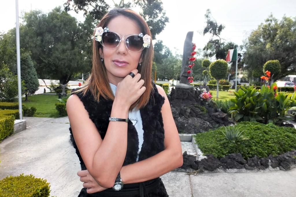 Lovelywholesale sunglasses flowers