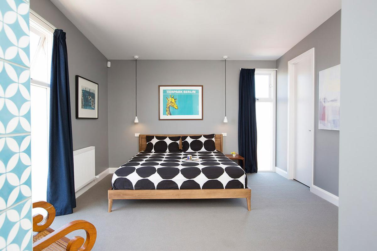 Architected-Northcote-Laneway-House-11