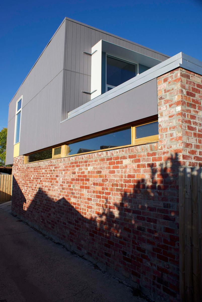 Architected-Northcote-Laneway-House-14