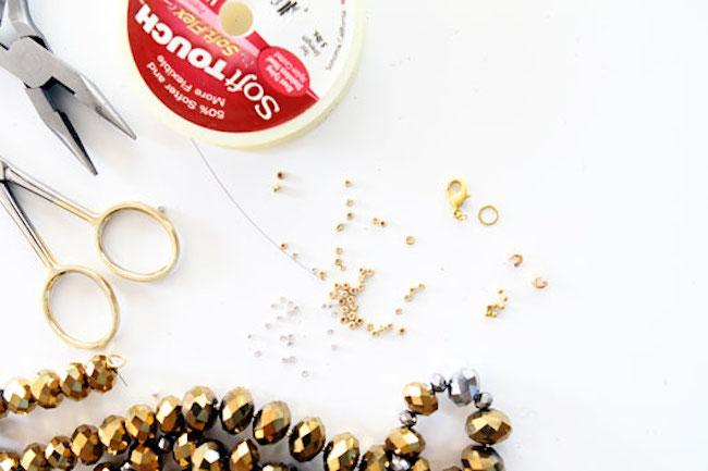 collar fiesta materiales