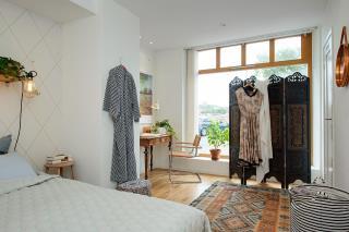 SFDBCAB051CCF8B489CAD4DFF8A25FE7F3B (320x200)