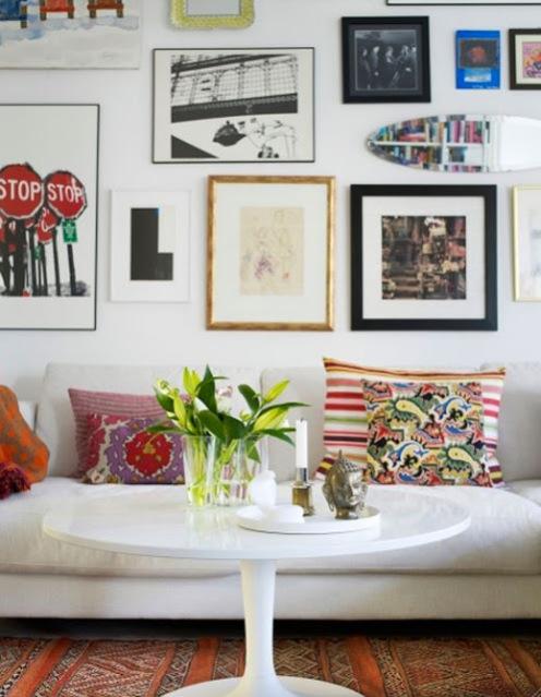 Decorar con cuadros.