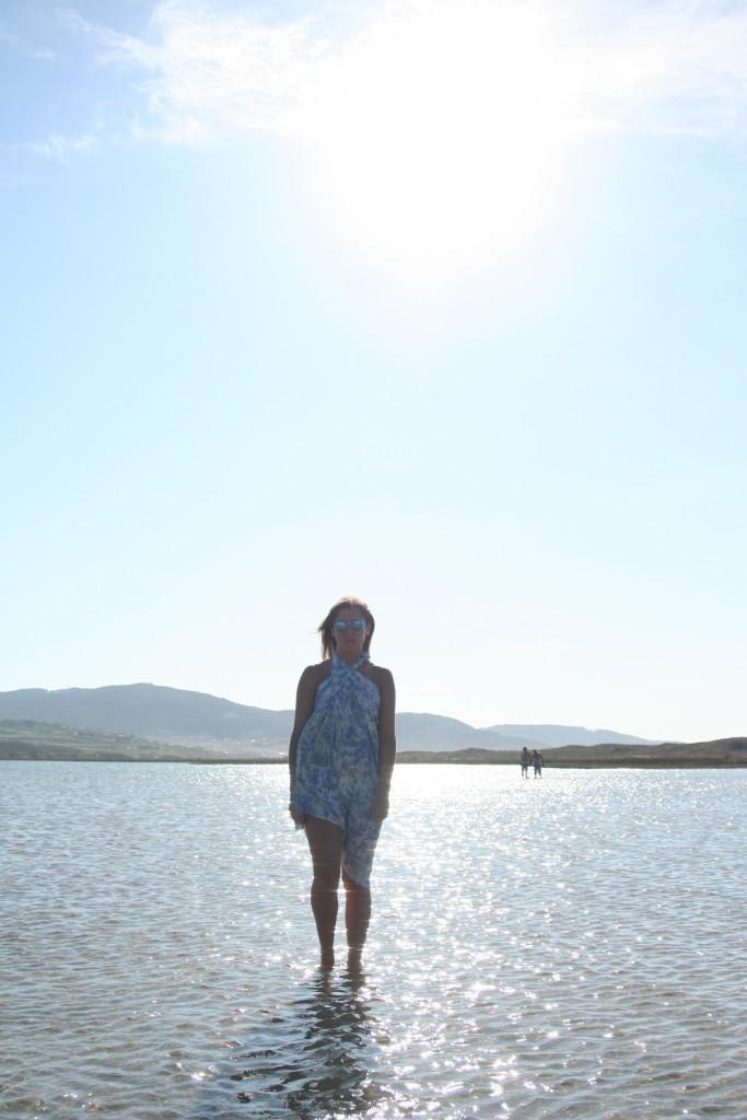 whitedahlia_on_the_beach11