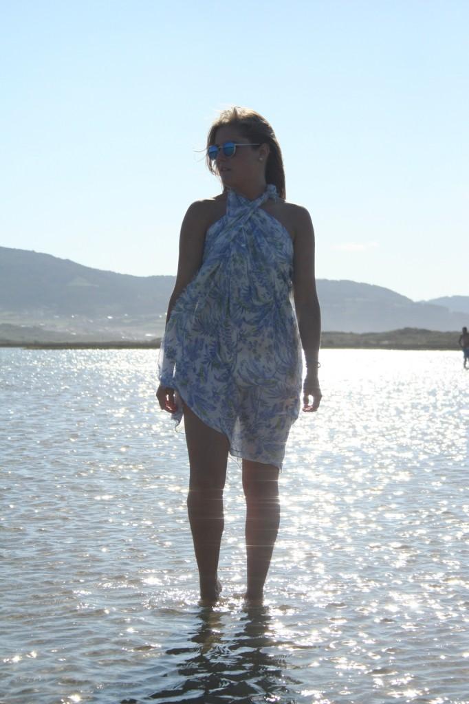 whitedahlia_on_the_beach12