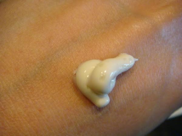 Mascarilla con Ácido Hialurónico y Colágeno Marino de Saika Natural