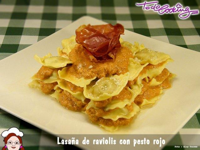 Lasaña tibia de raviolis de boletus 