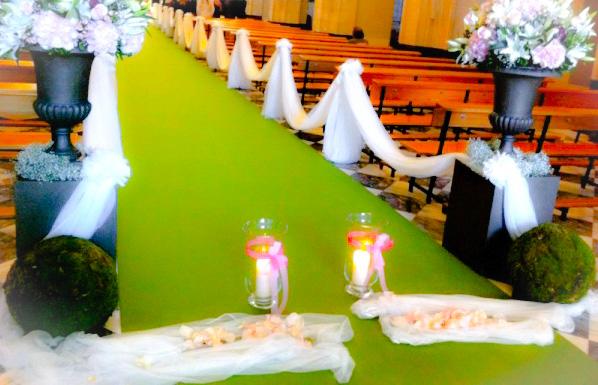 decoracion de iglesia para boda