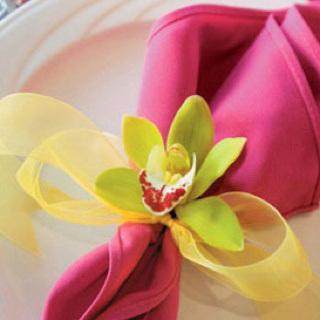 colores-de-boda-flores-servilletas-banquete-8