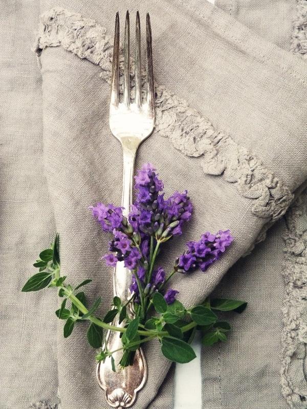 colores-de-boda-flores-servilletas-banquete-9