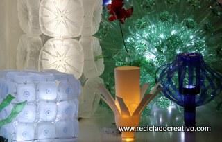 Exposición de lámparas realizadas con material reciclado (13)