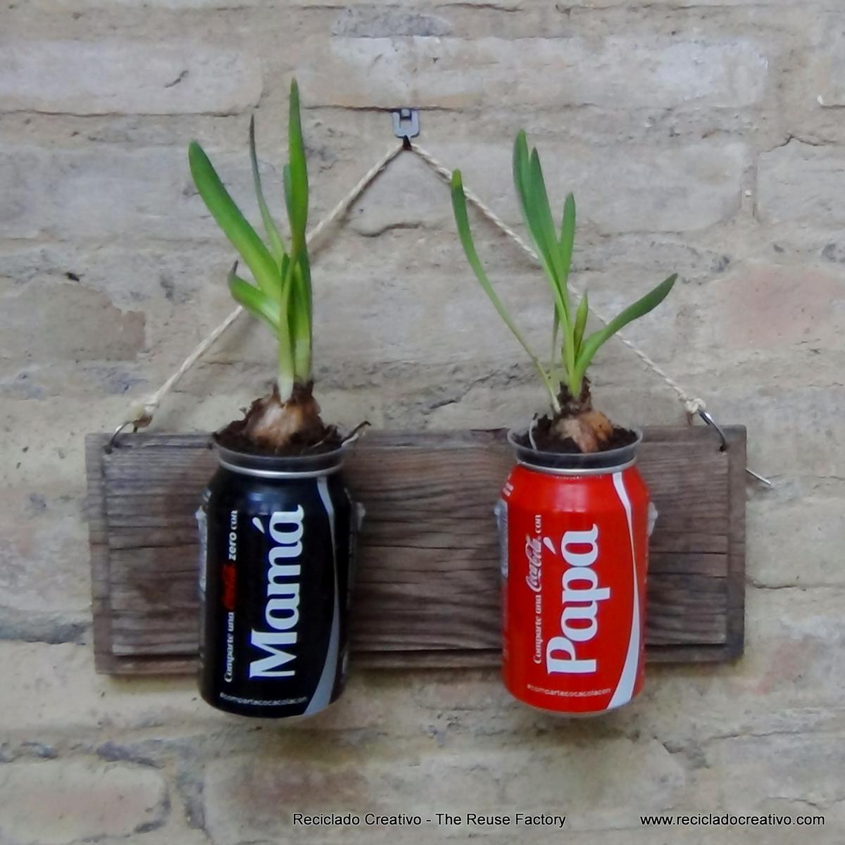 Jardín Vertical Cocacola #compartecocacolacon reciclado creativo rosa montesa
