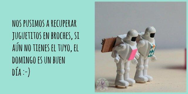 5 broches con juguetes pangala