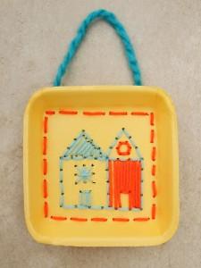 Bordado en bandejas de espuma de poliestireno reciclado_1