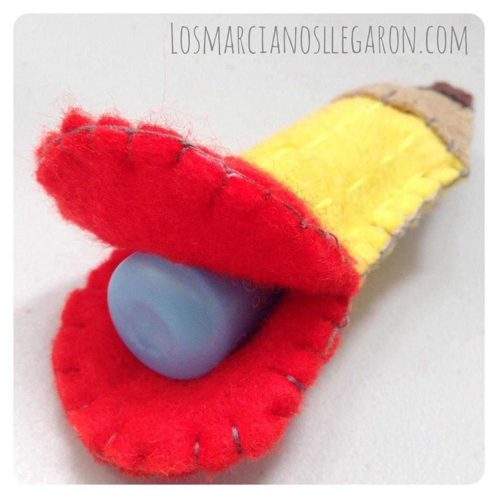 Estuche para labial en forma de lapiz