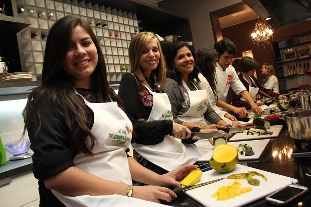 Ariel_ArielDetergente_ArielPowerPods_AnaLópez_FashionEverywhere_www.fashioneverywhere.pe_1 (7)