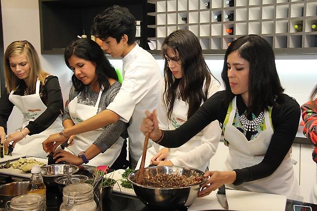 Ariel_ArielDetergente_ArielPowerPods_AnaLópez_FashionEverywhere_www.fashioneverywhere.pe_1 (11)