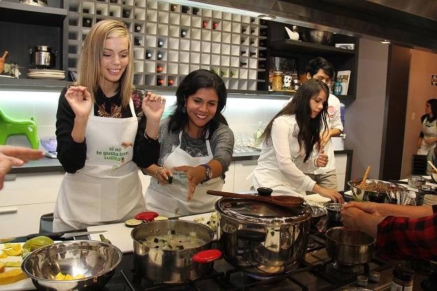 Ariel_ArielDetergente_ArielPowerPods_AnaLópez_FashionEverywhere_www.fashioneverywhere.pe_1 (12)