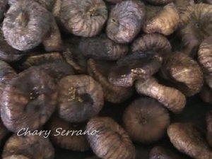 PAN DE HIGO CON ALMENDRAS, RECETA TRADICIONAL