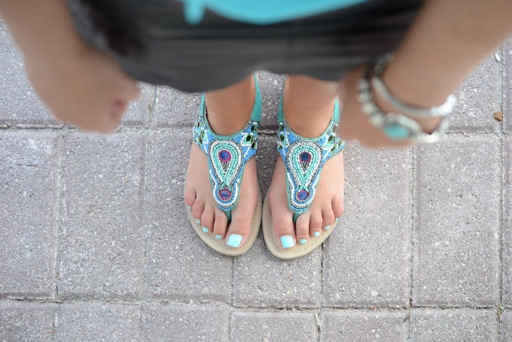 whitedahlia_off-shoulders26