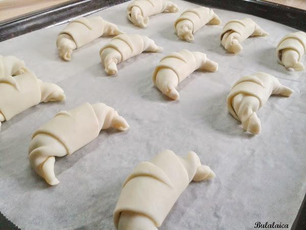 Mini croissants rellenos de NUTELLA