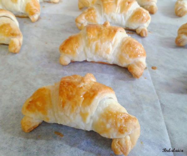 Mini croissants rellenos de NUTELLA