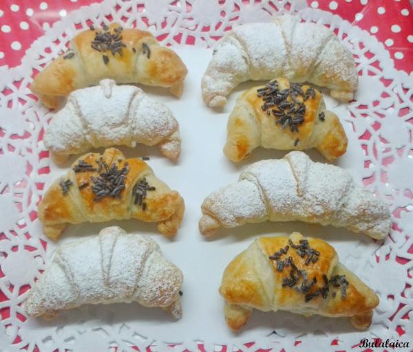 Mini croissants rellenos de NUTELLA