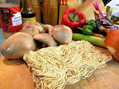 fideos-chow-mein-con-verduras-