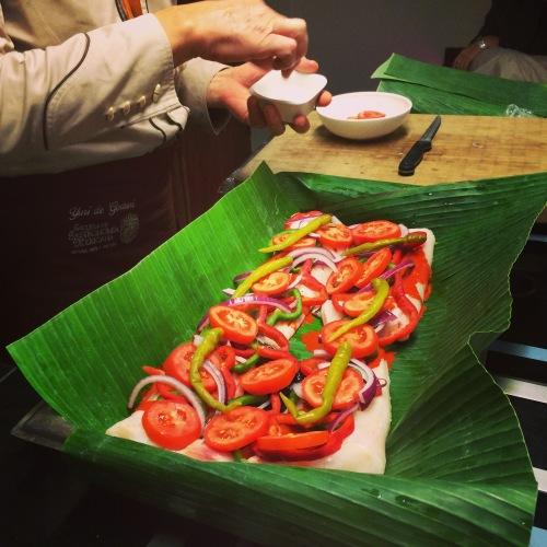 El pescado Tikin-Xic ya listo para cerrarlo 