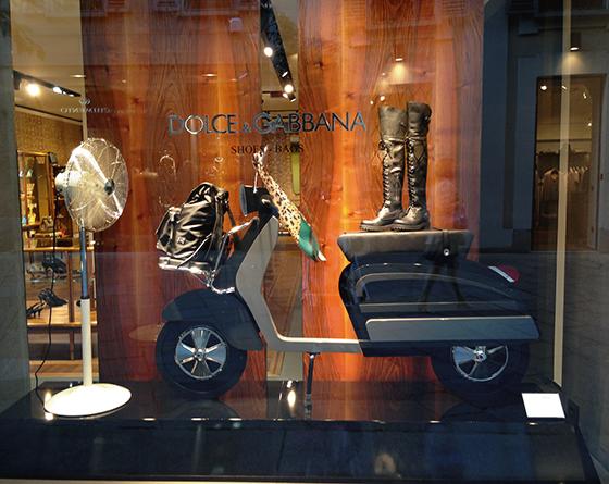 escparate Dolce and gabbana Milan
