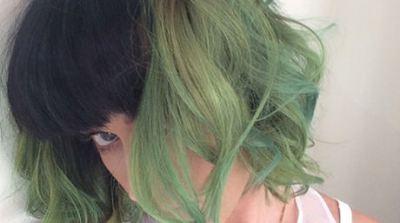 Tinte azul que se queda verde