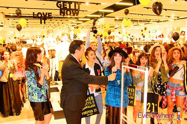 Forever21_Lima_real plaza salaverry_Ana López_ peru fashion blogger_fashion blogger_Fashion Everywhere_blog_www.fashioneverywhere.pe_1 (41)