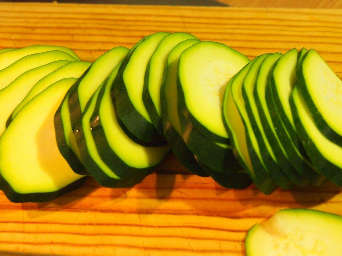 Carpaccio de calabacín jamón pipas