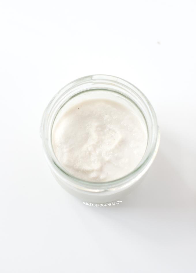 Pasta de anacardos. La leche de anacardos es mi preferida, está riquísima. La he hecho con Chufamix, un utensilio muy fácil de usar para preparar cualquier leche vegetal. | danzadefogones.com #danzadefogones
