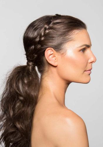 Trenza terminada en coleta