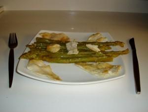 Lomitos de lenguado con espárragos