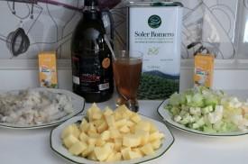 crema fría de puerros con tropezones de bacalao asado