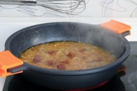 pollo de corral con salsa de crema de membrillo