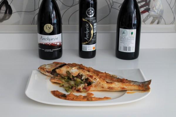 lubina al horno rellena de jamón y espárragos