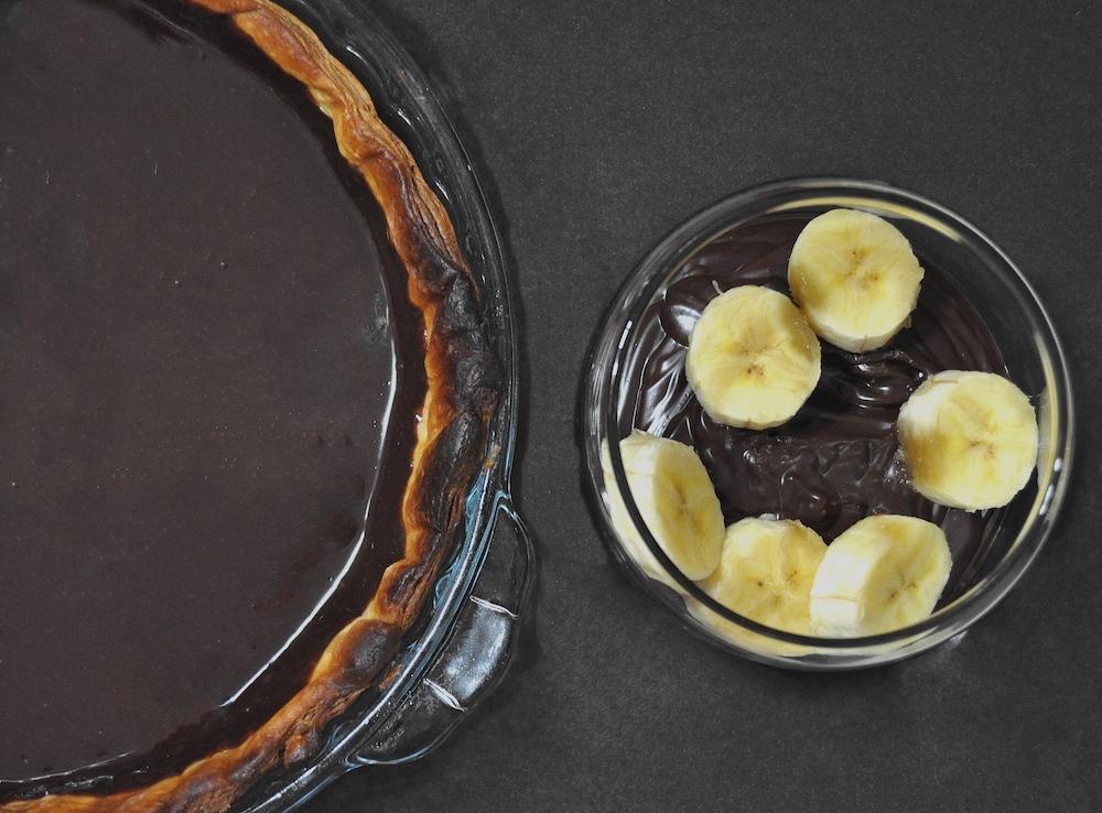 Fotografía: tarta de chocolate y plátano